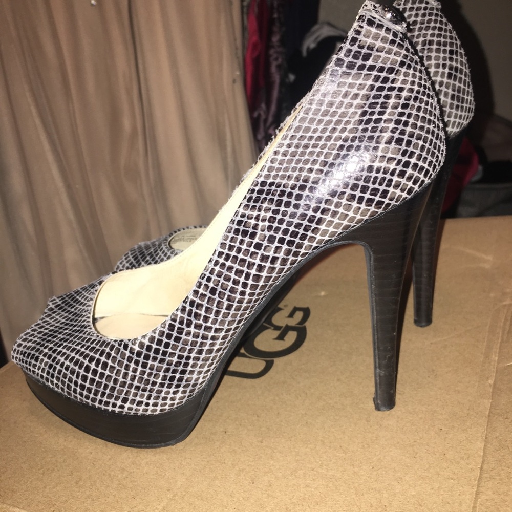 Micheal Kors 7 1/2